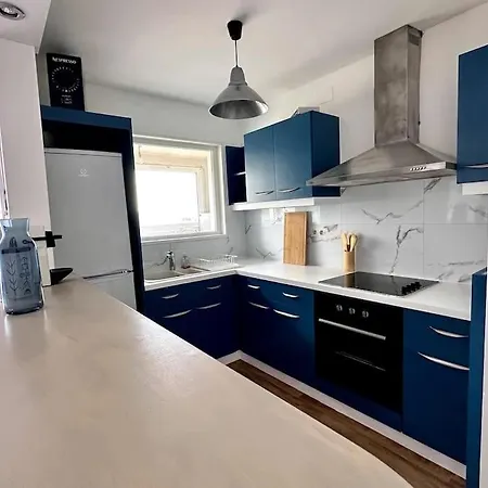 Apartment Bel Appartement, Et Salon A Centre *