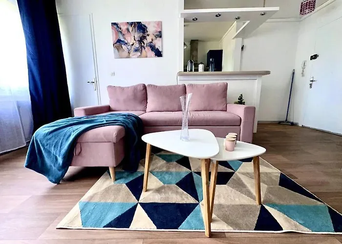 Bel Appartement, Et Salon A Centre Apartment Metz